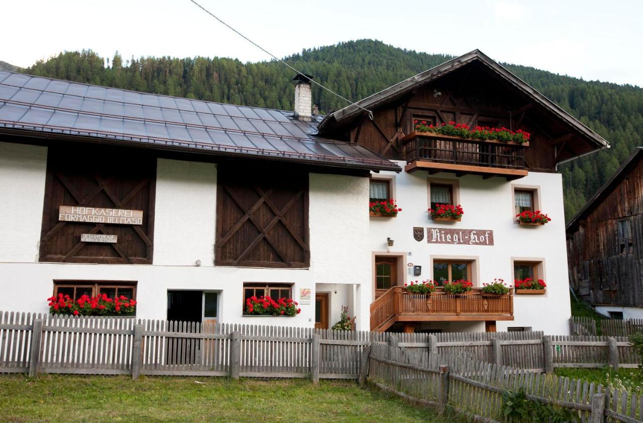 Rieglhof Apartment Hennennest Caprone Exterior photo